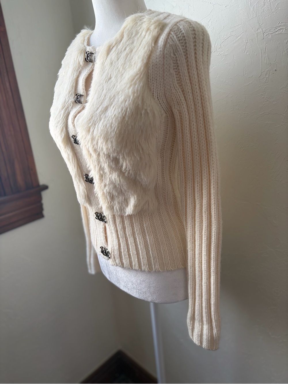 VTG Y2K LOFT Faux Fur Wool Blend Ribbed Cardigan Ivory XS - Picture 6 of 10